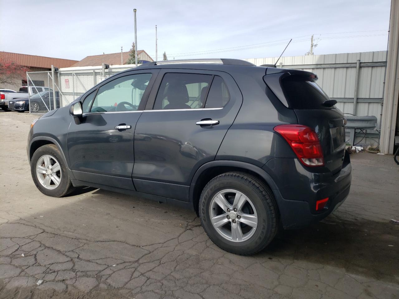 2017 Chevrolet Trax - Image 2
