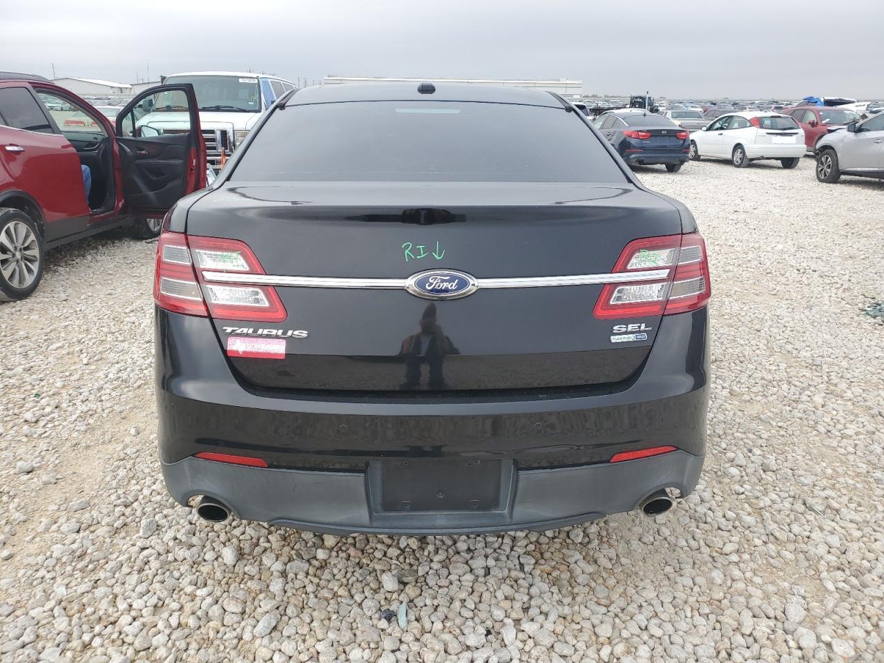 VIN 1FAHP2H8XFG170408 2015 FORD TAURUS no.6