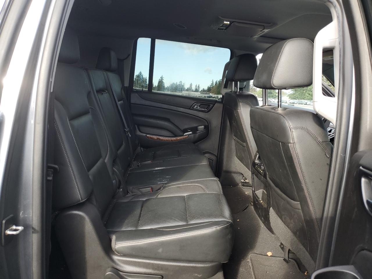 2019 Chevrolet Suburban K1500 Premier VIN: 1GNSKJKCXKR347714 Lot: 78842564