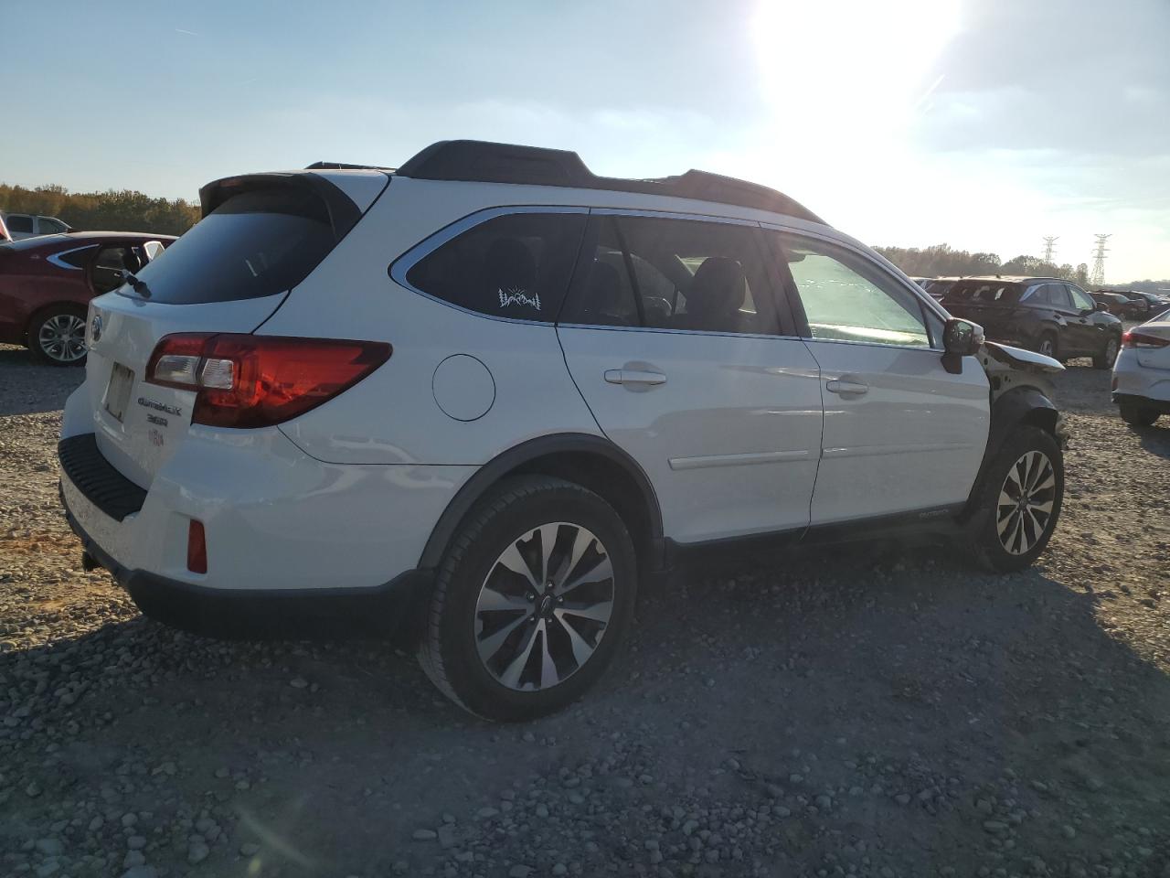 2015 Subaru Outback - Image 3