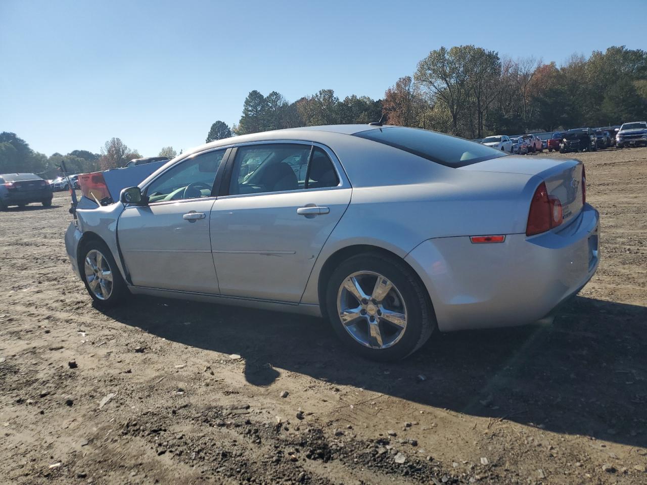 2011 Chevrolet Malibu - Image 2