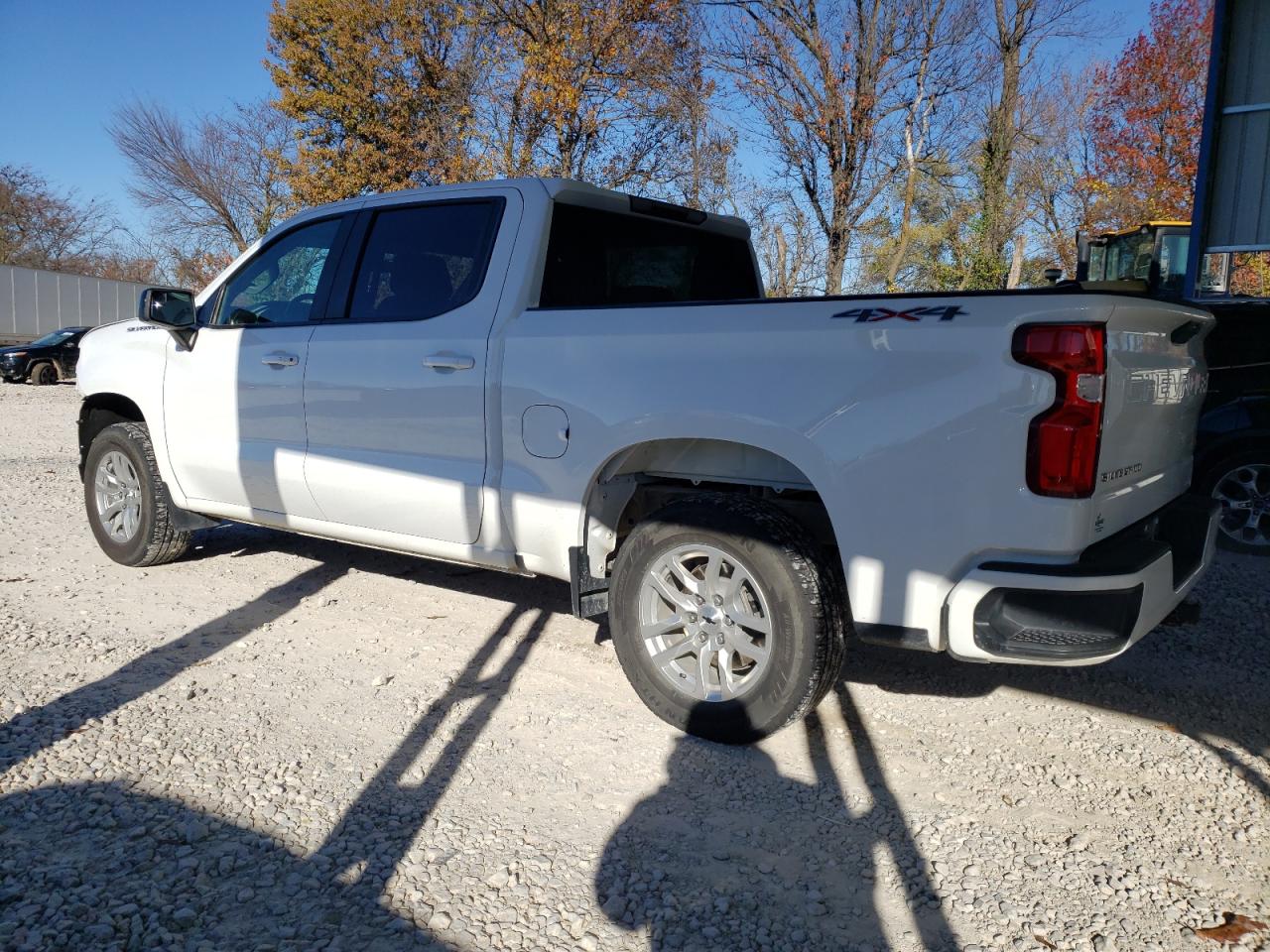 2021 Chevrolet Silverado - Image 2