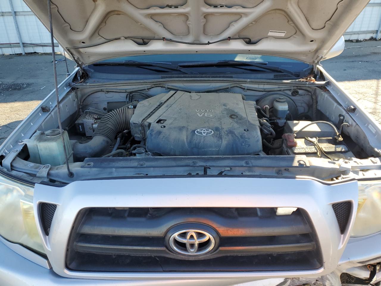 2008 Toyota Tacoma - Image 13