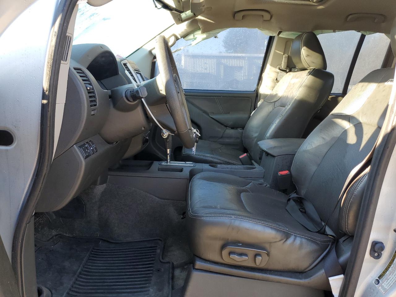 2015 Nissan Navara (Frontier) - Image 7
