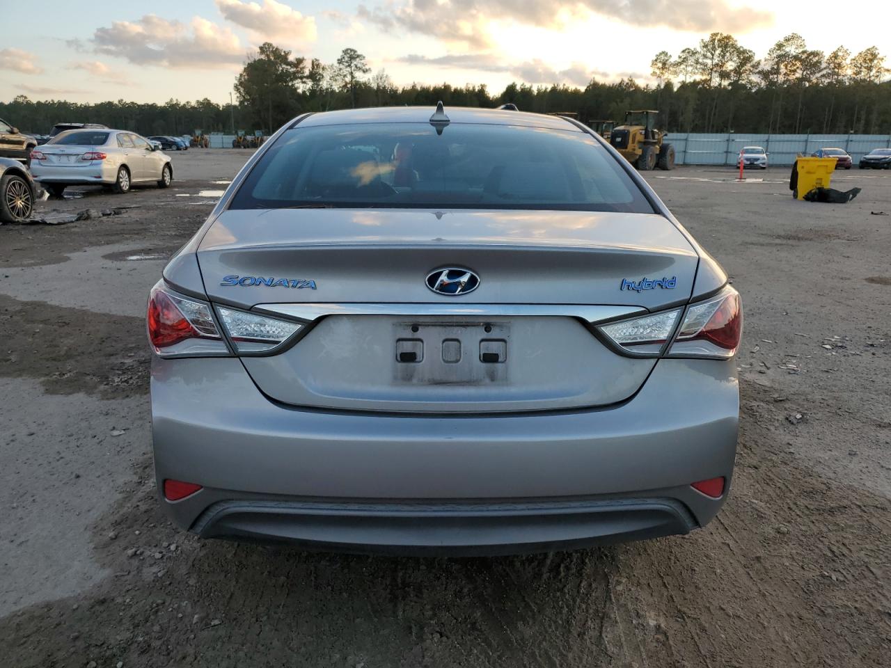 2011 Hyundai Sonata Hybrid VIN: KMHEC4A41BA017789 Lot: 80481944