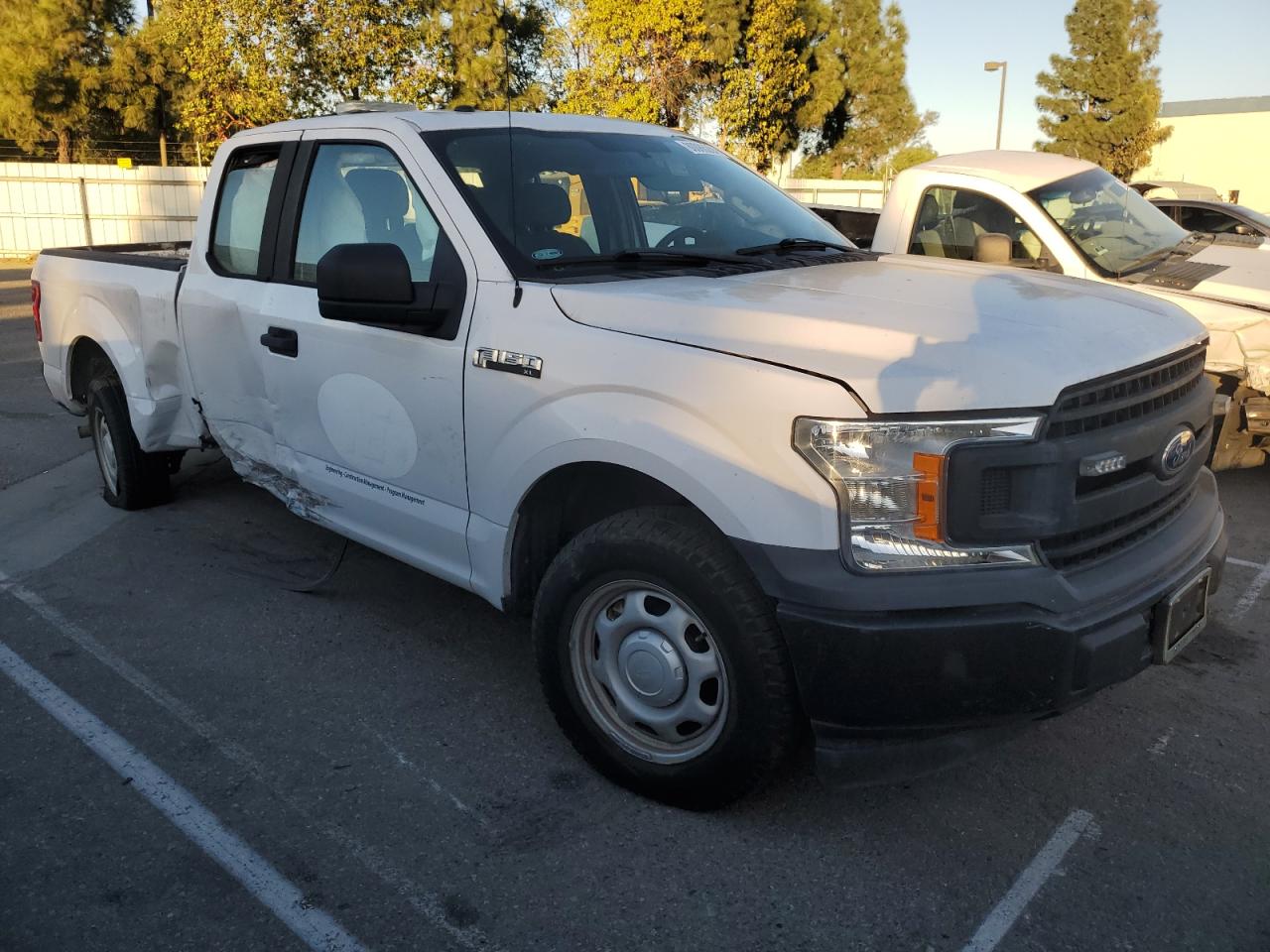 2018 Ford F-150 - Image 4