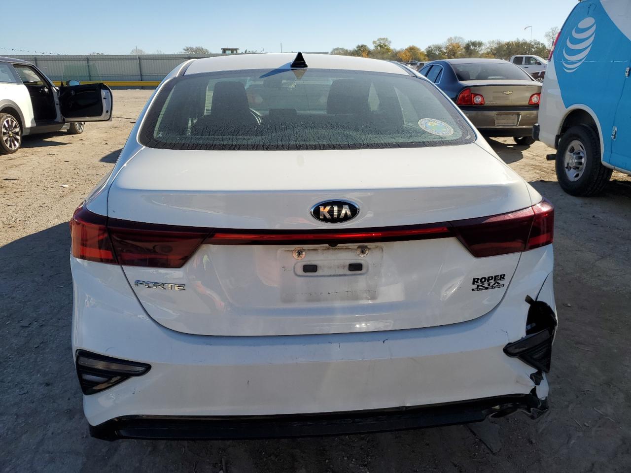 2020 Kia Forte - Image 6