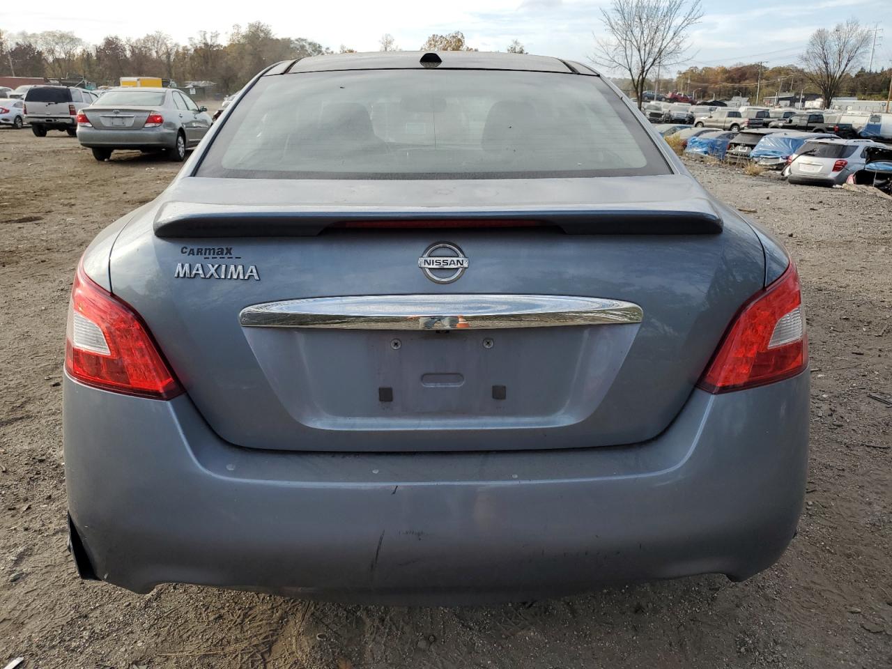2010 Nissan Maxima - Image 6