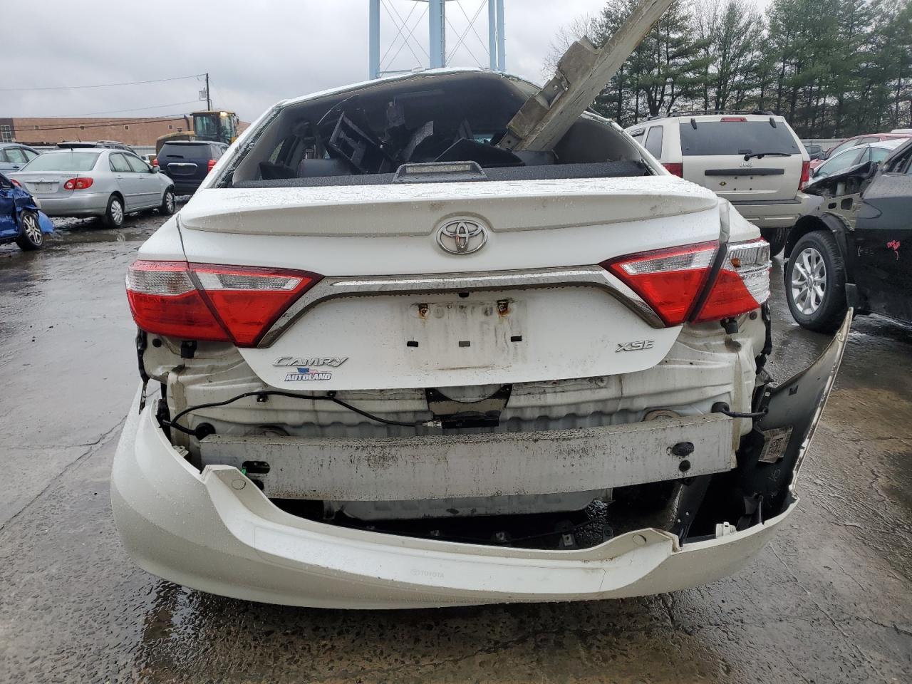 2015 Toyota Camry - Image 6