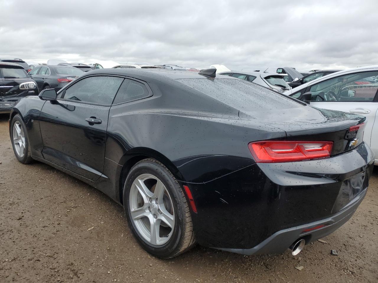 2016 Chevrolet Camaro - Image 2