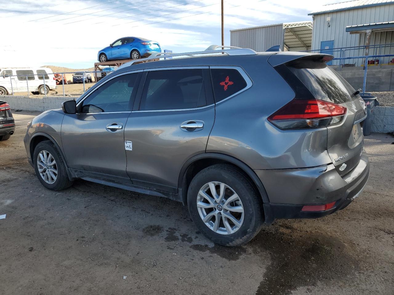 2020 Nissan Rogue - Image 2