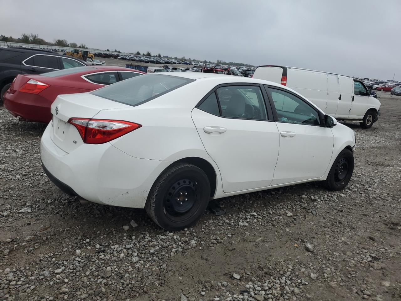 VIN 5YFBURHE3FP251594 2015 TOYOTA COROLLA no.3