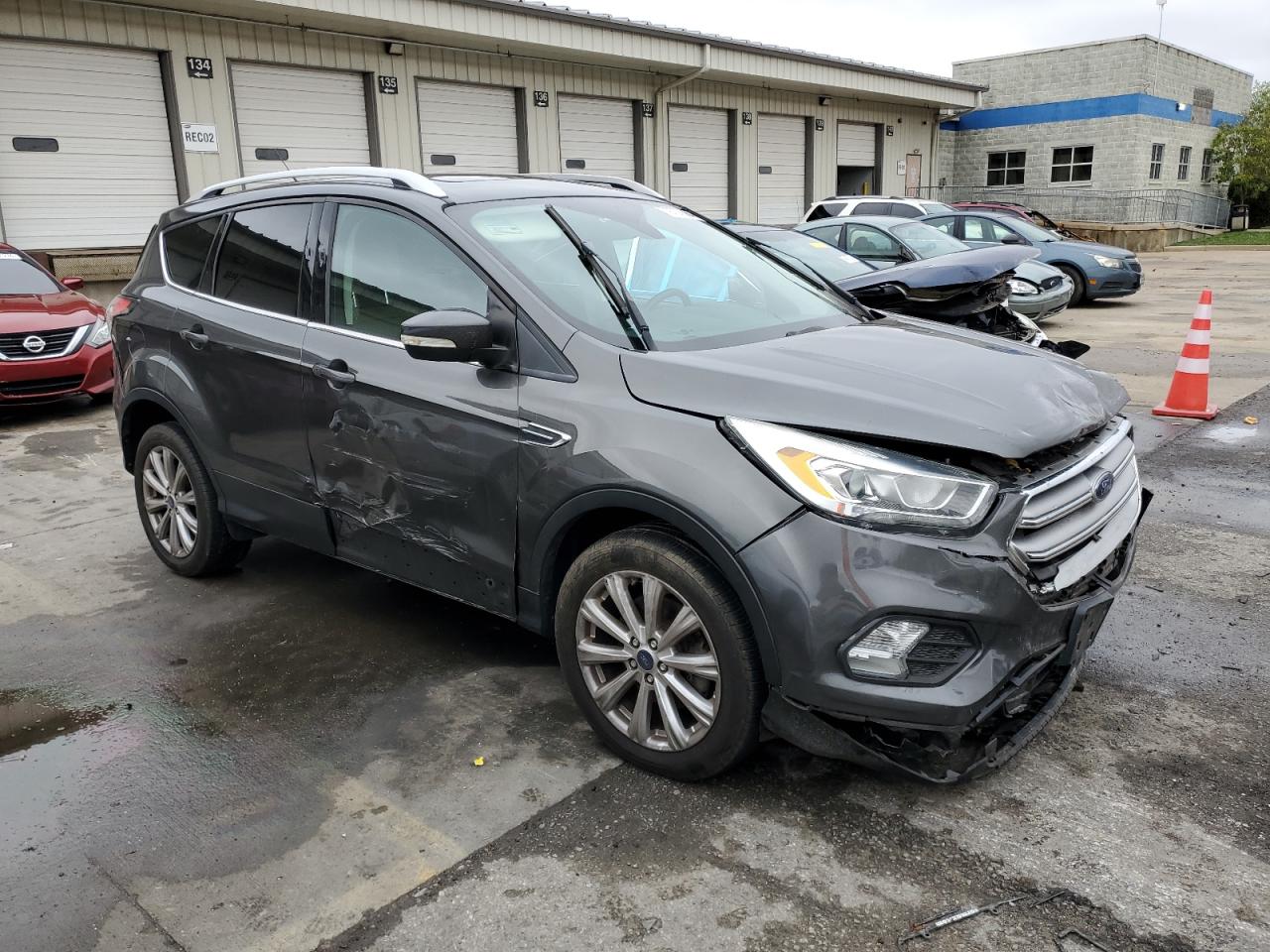 2017 Ford Escape - Image 4