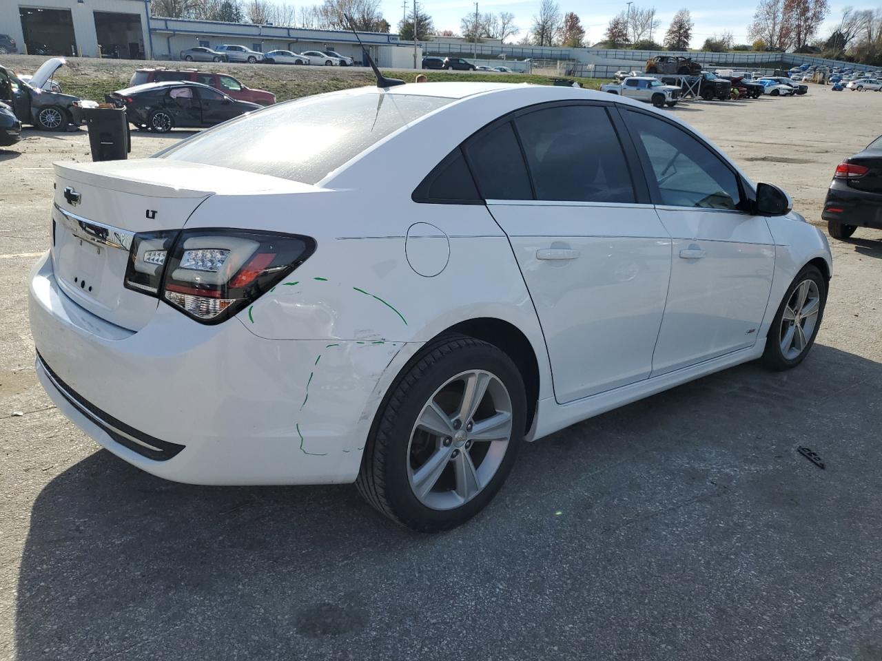 2014 Chevrolet Cruze - Image 3