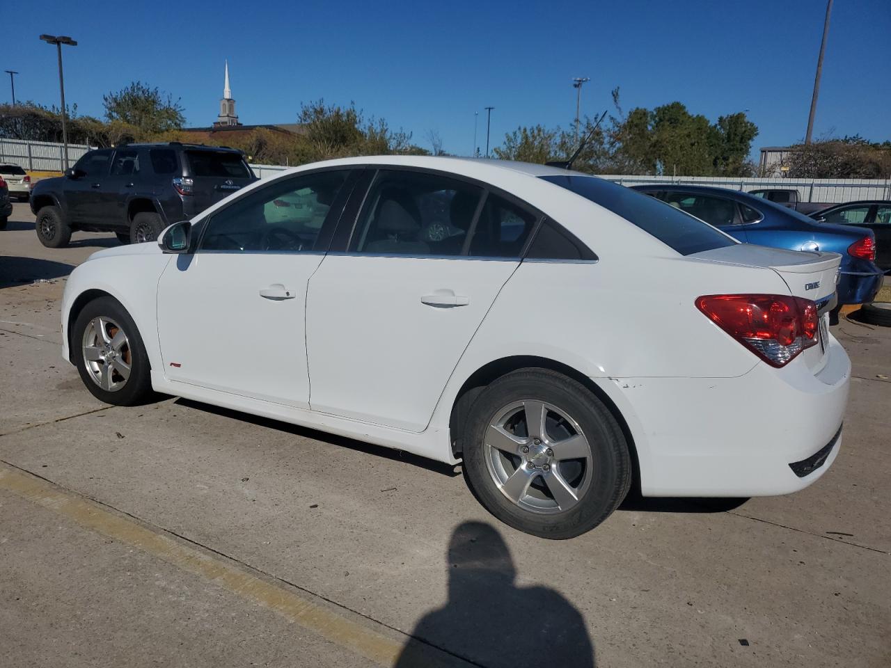 2014 Chevrolet Cruze - Image 2