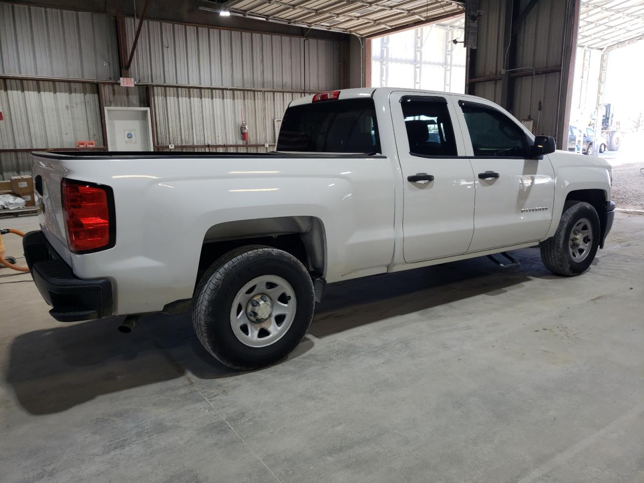 2014 Chevrolet Silverado - Image 3