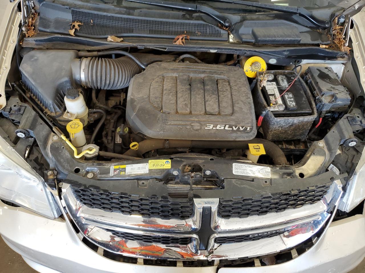 2014 Dodge Caravan - Image 12