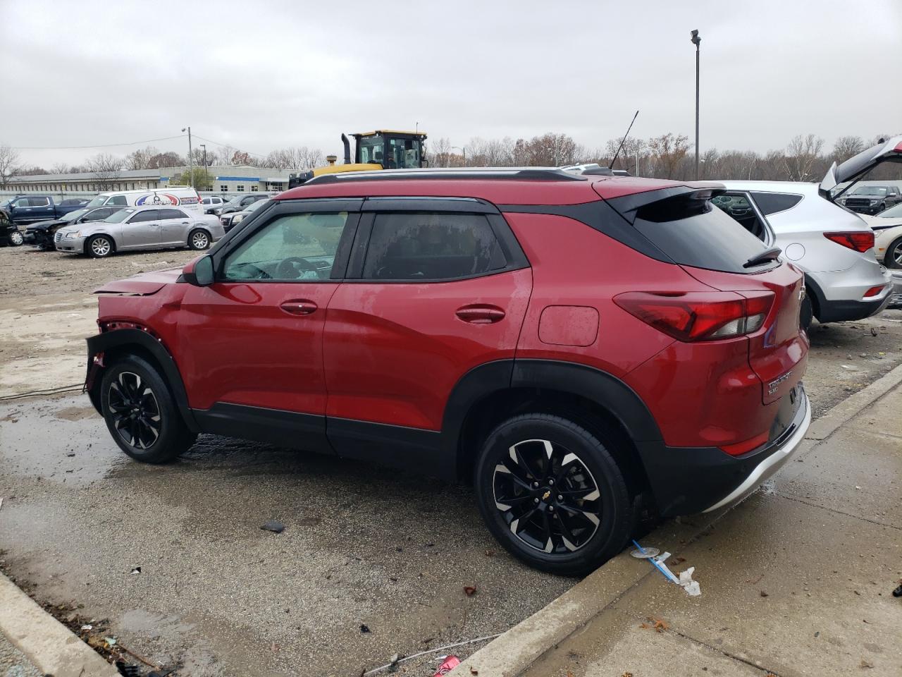 2021 Chevrolet TrailBlazer - Image 2