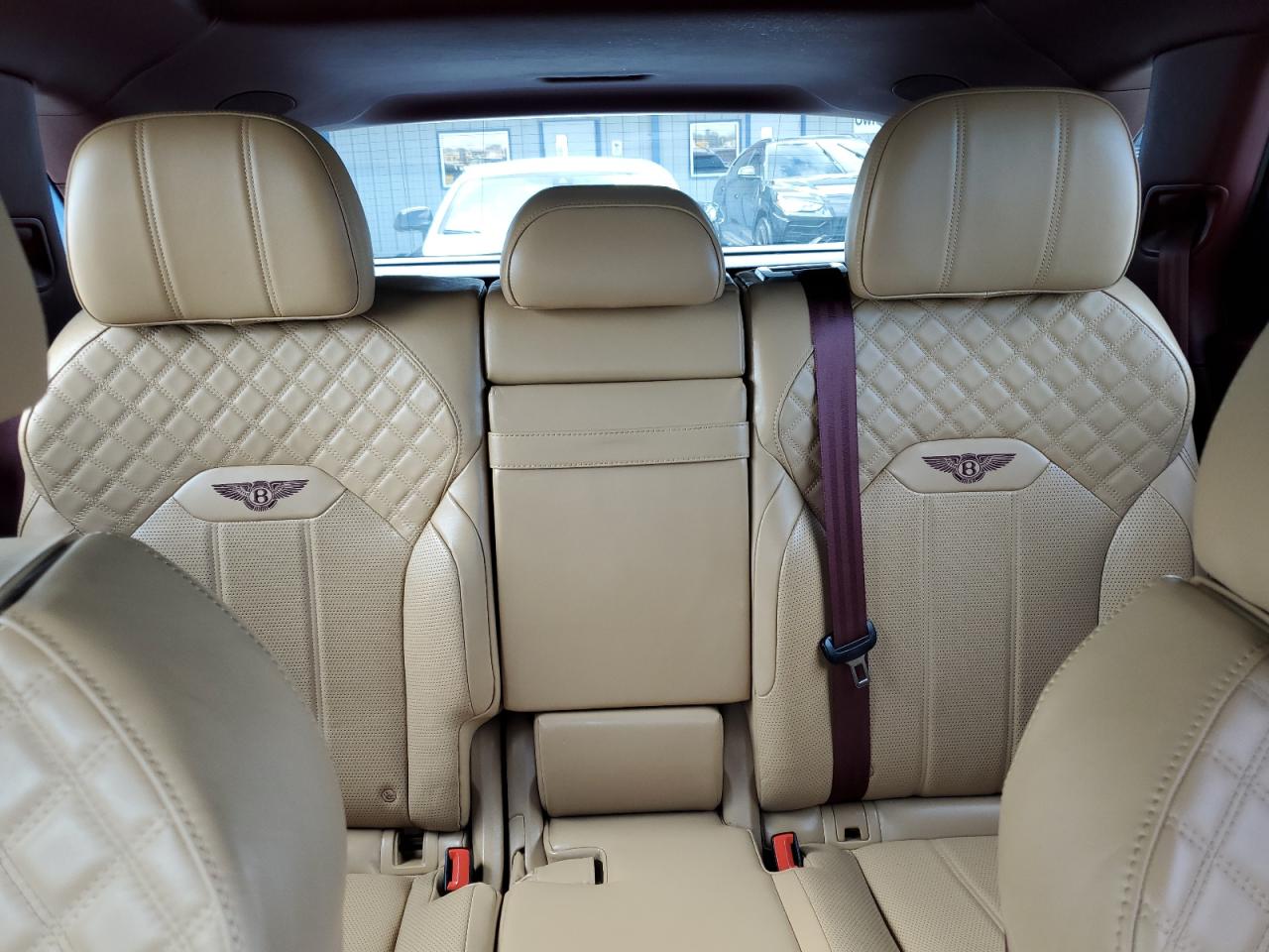 2021 Bentley Bentayga - Image 10