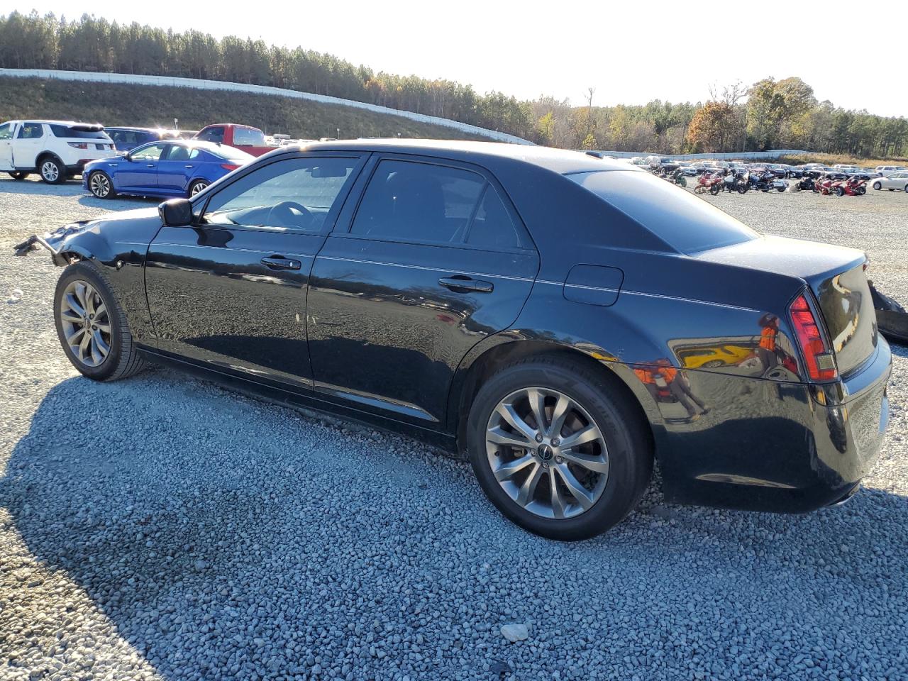 2014 Chrysler 300 - Image 2