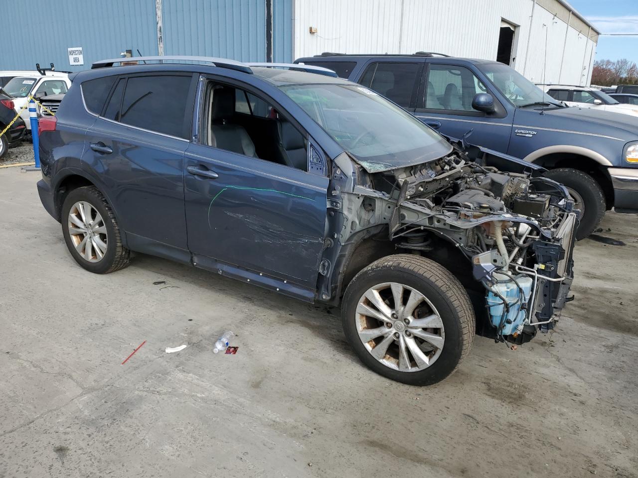 2013 Toyota RAV 4 - Image 4