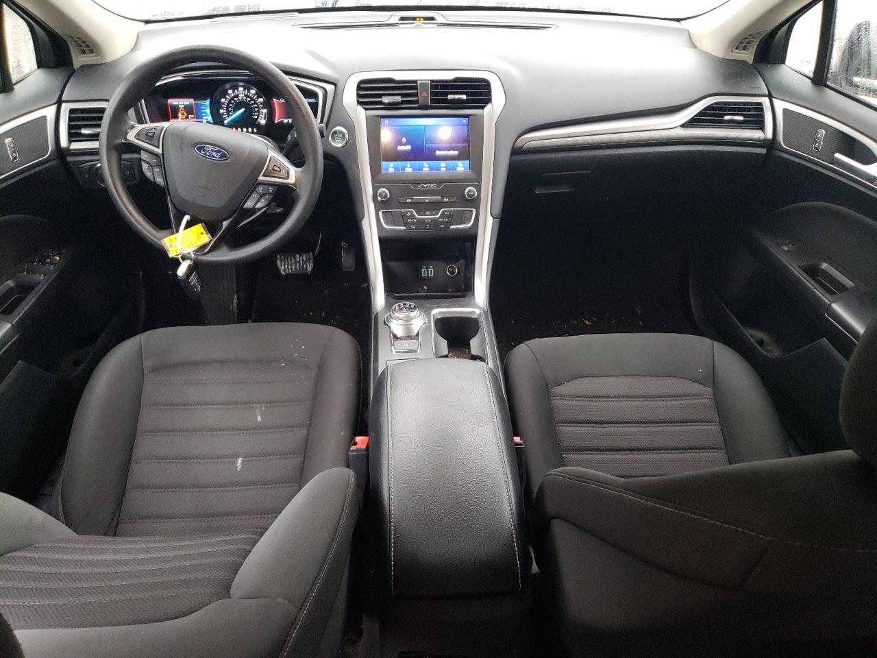 2020 Ford Fusion - Image 8