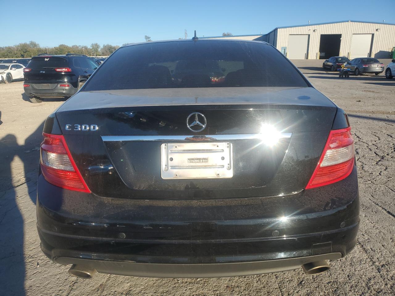 2010 Mercedes-Benz C 300 VIN: WDDGF5EB7AR108526 Lot: 80700234