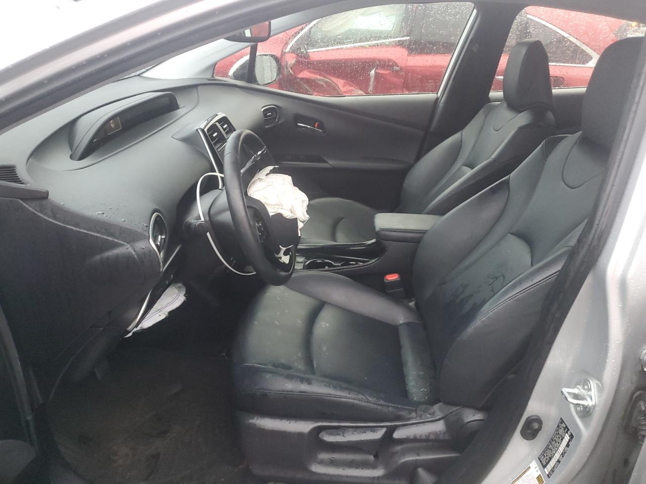 2019 Toyota Prius - Image 7