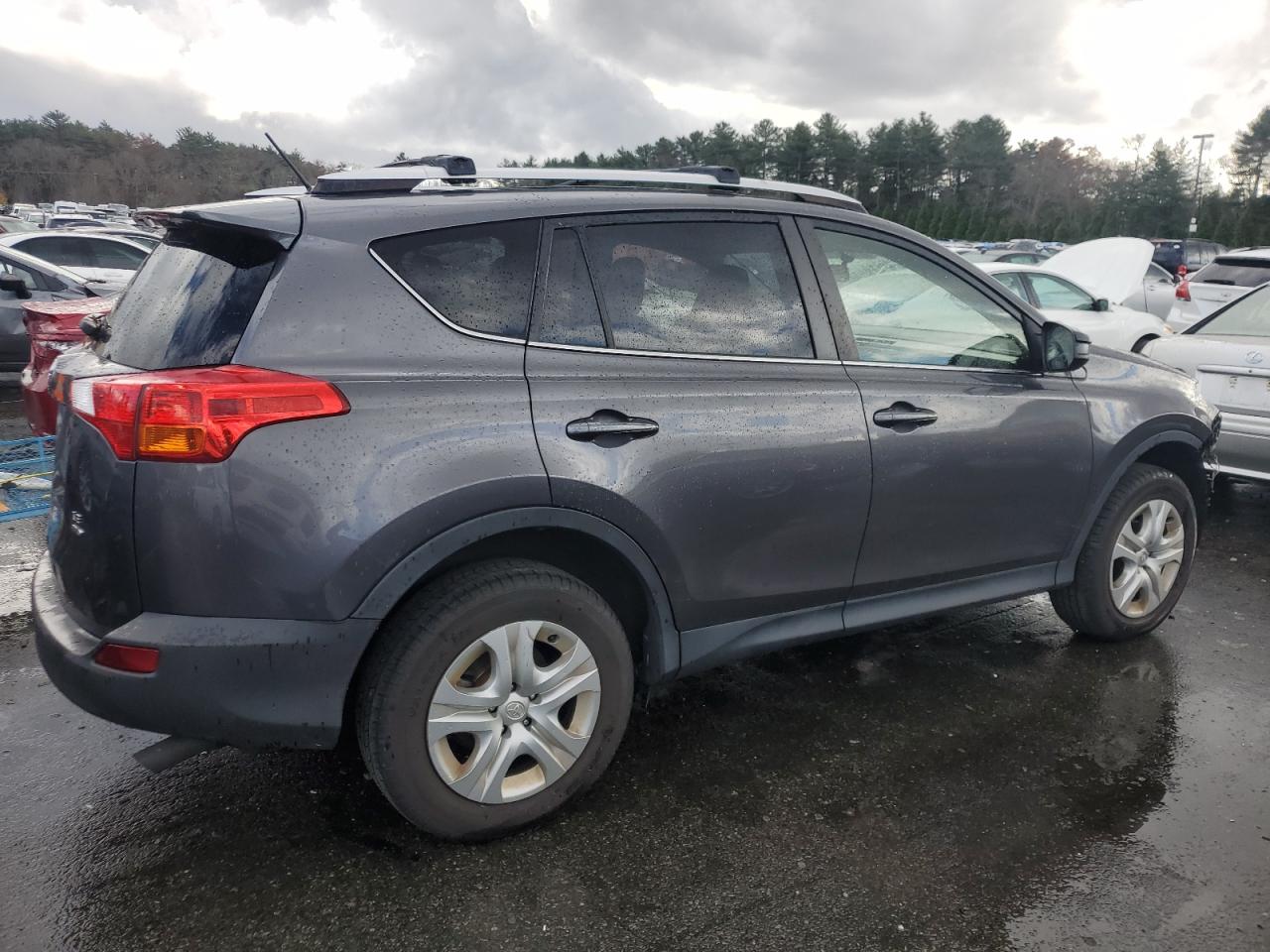 2015 Toyota Rav4 Le VIN: JTMBFREV6FJ023656 Lot: 81731374