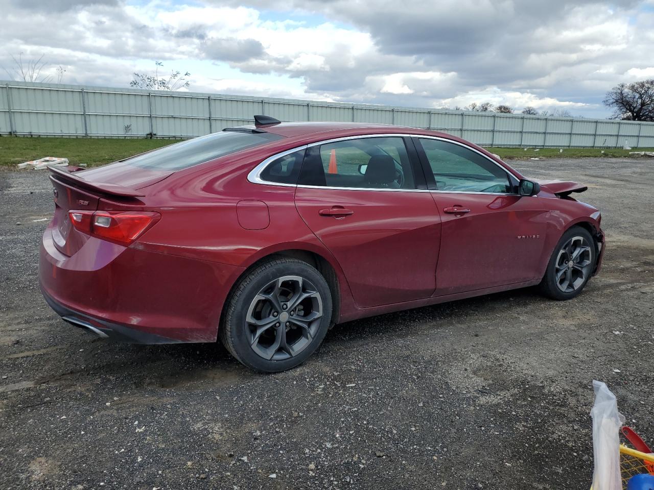 2019 Chevrolet Malibu - Image 3