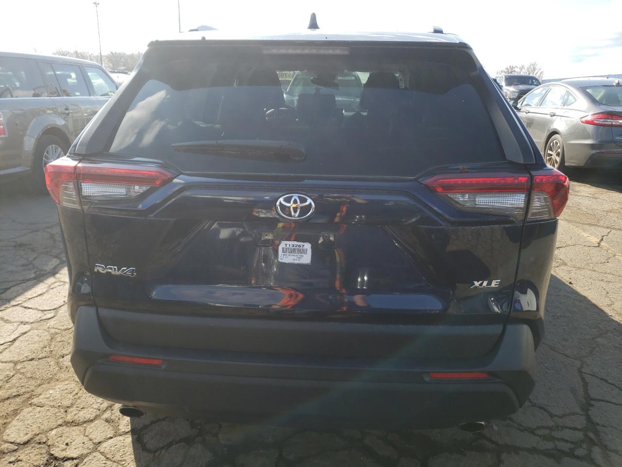 2019 Toyota Rav4 Xle VIN: JTMW1RFV9KD511684 Lot: 79354624