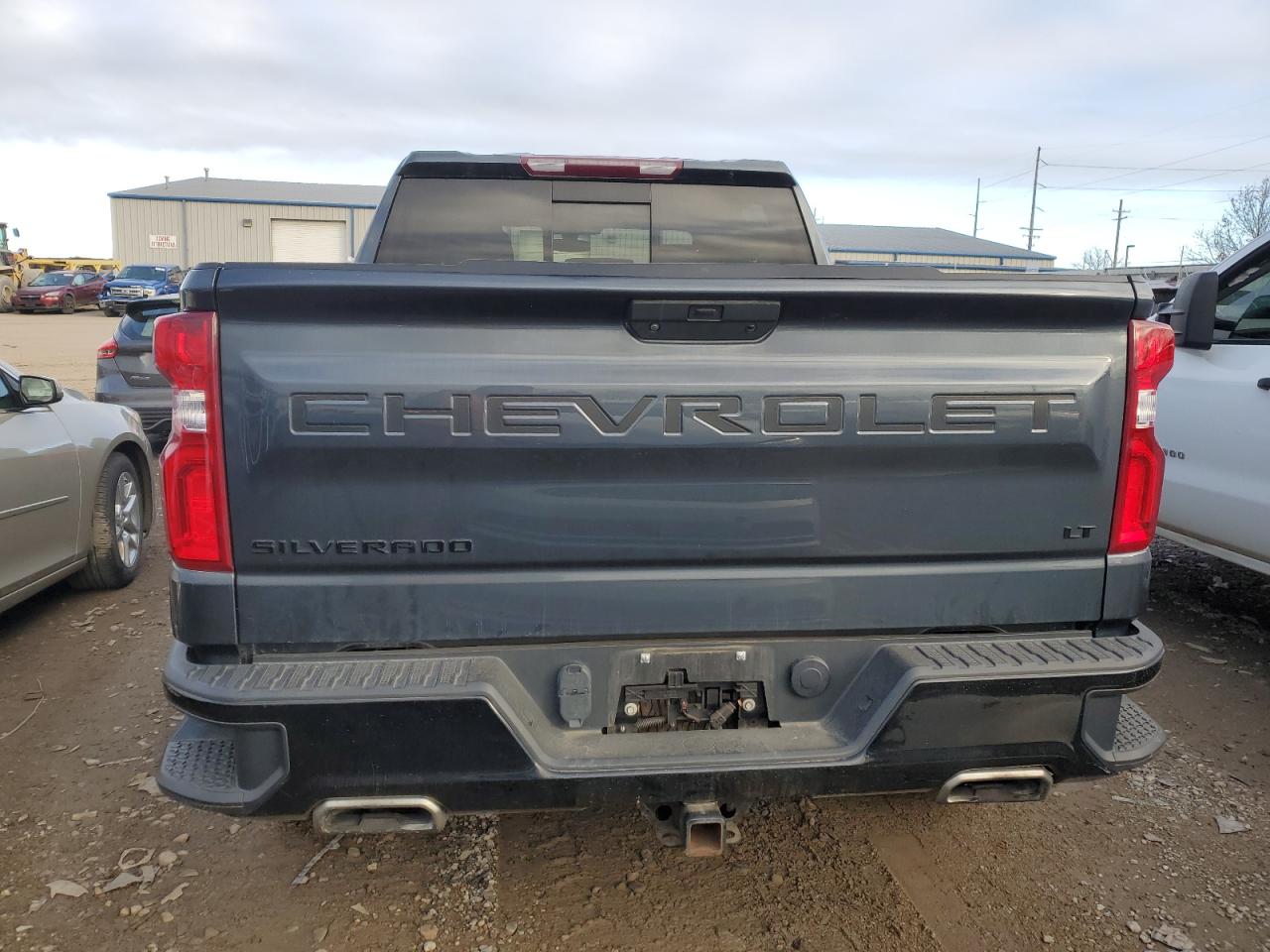 2021 Chevrolet Silverado - Image 6