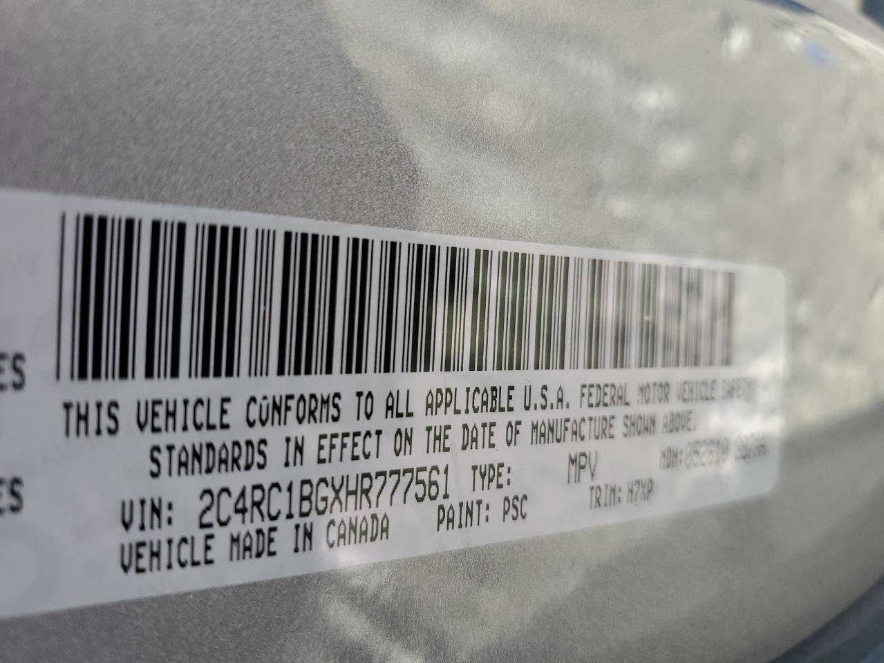 2017 Chrysler Pacifica - Image 13