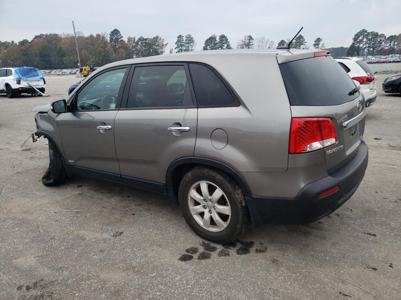 2013 Kia Sorento - Image 2