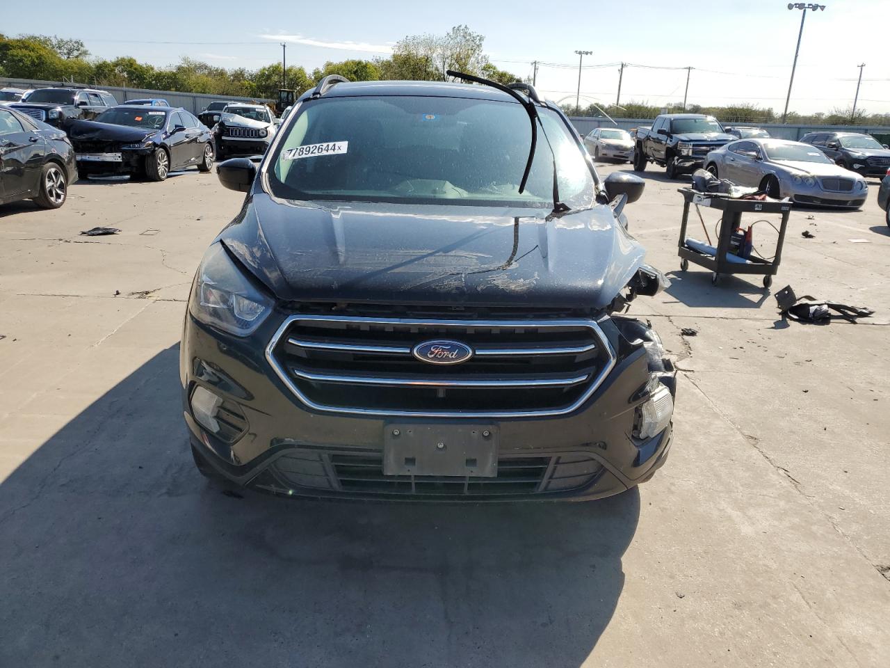 VIN 1FMCU0GD0JUB72349 2018 FORD ESCAPE no.5