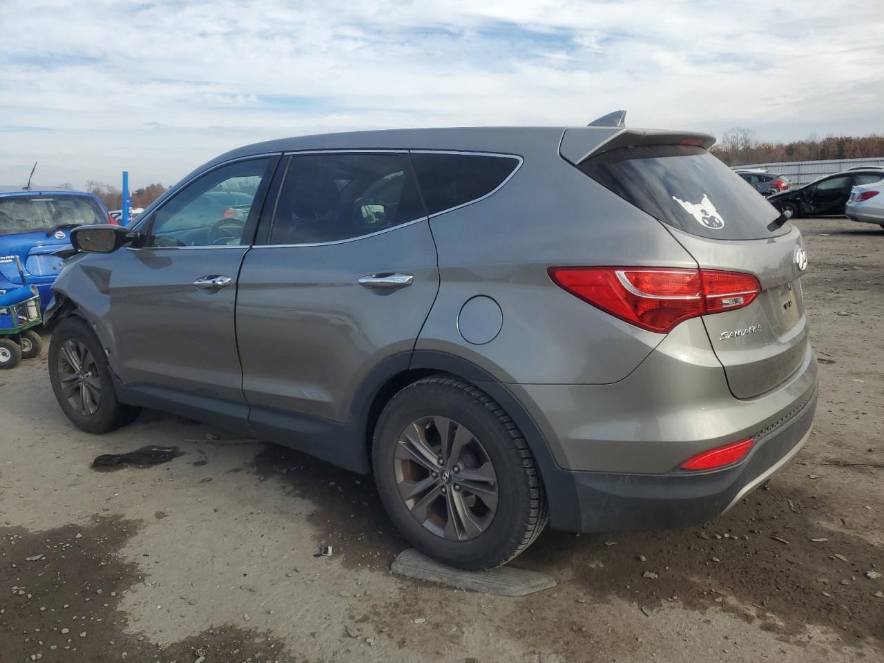2013 Hyundai Santa Fe - Image 2
