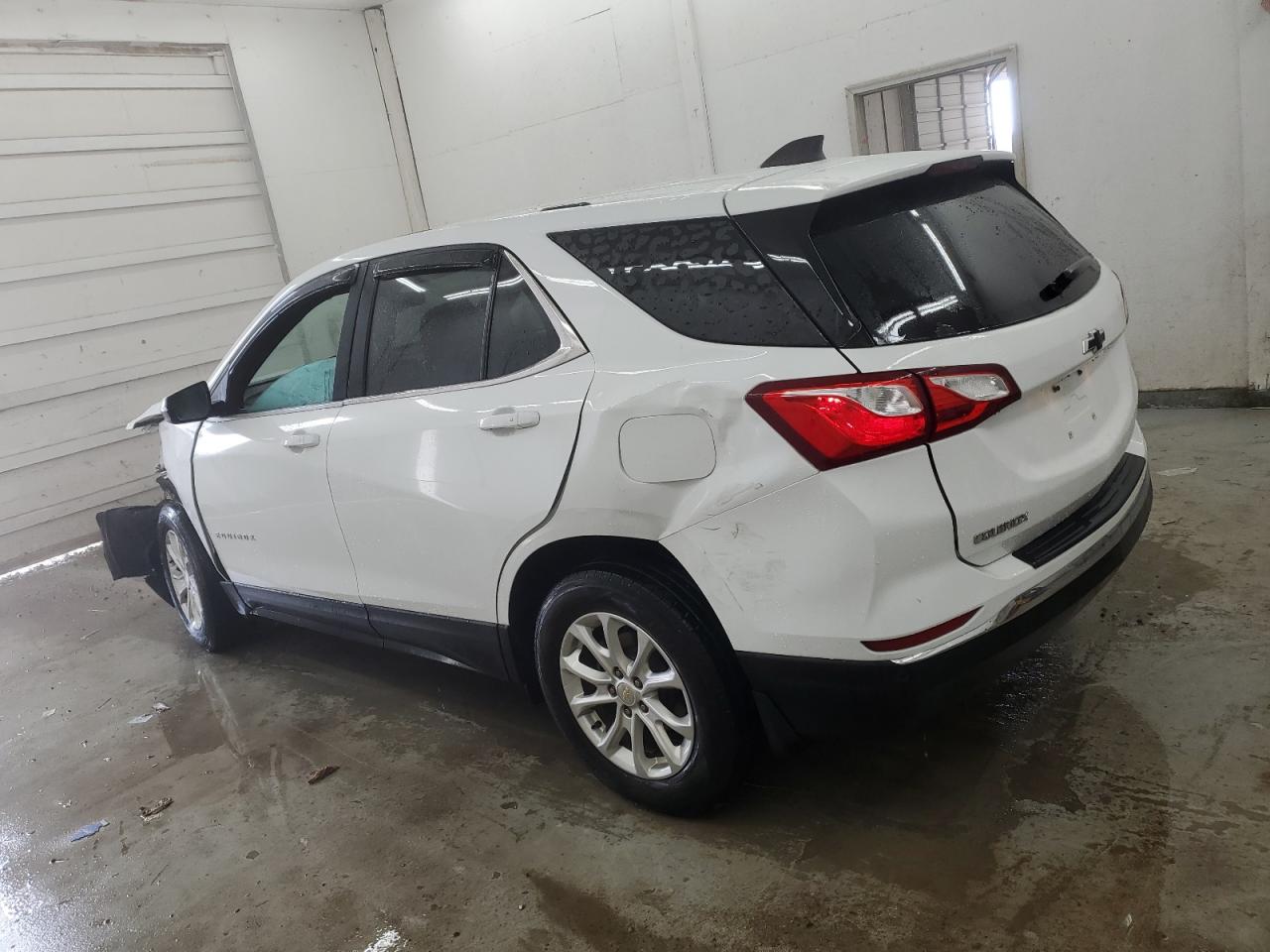 2019 Chevrolet Equinox - Image 2