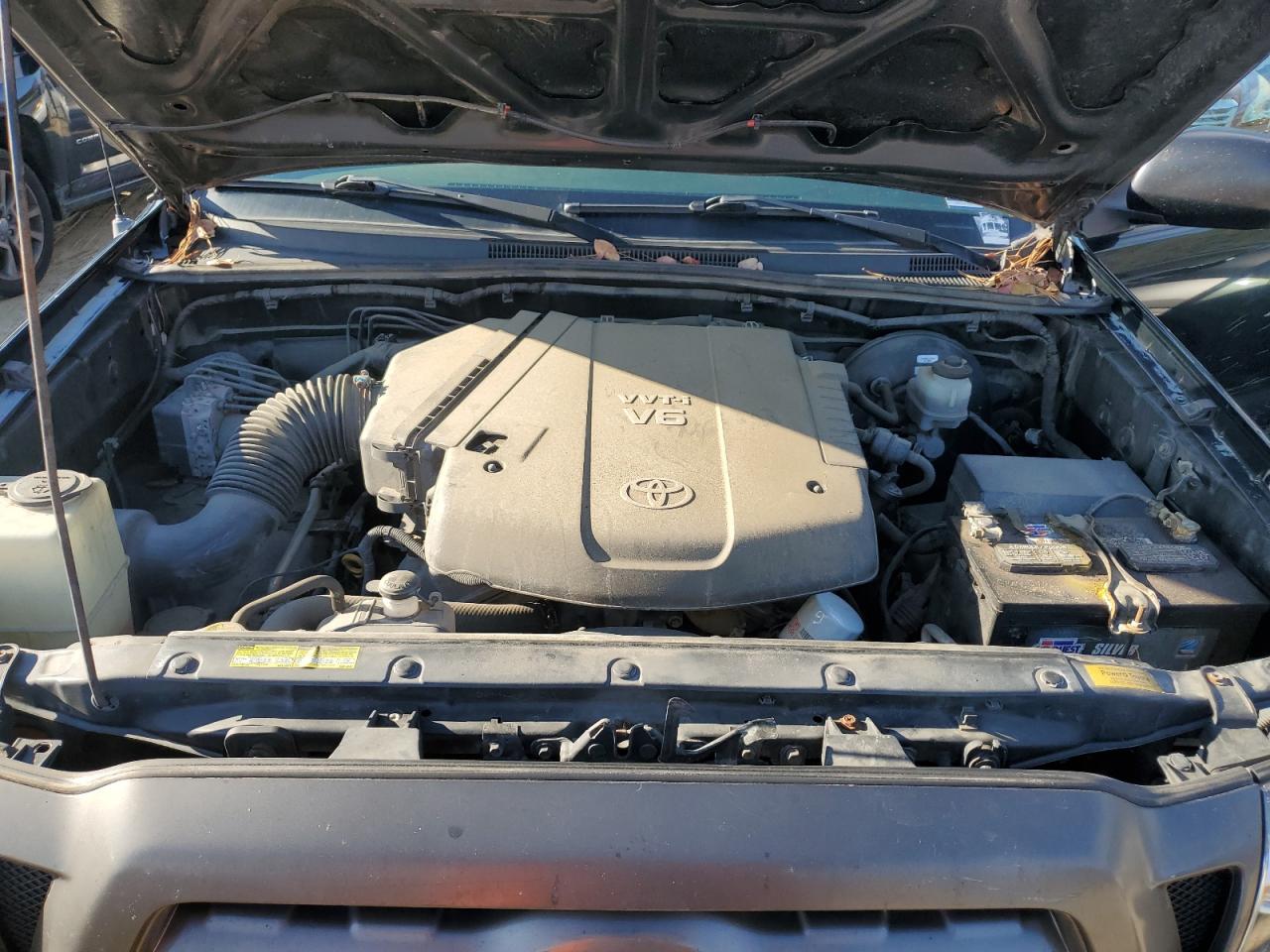 2009 Toyota Tacoma - Image 11