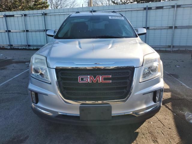  GMC TERRAIN 2016 Серебристый