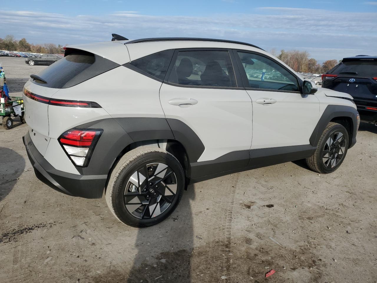 VIN KM8HBCAB3SU212459 2025 HYUNDAI KONA no.3