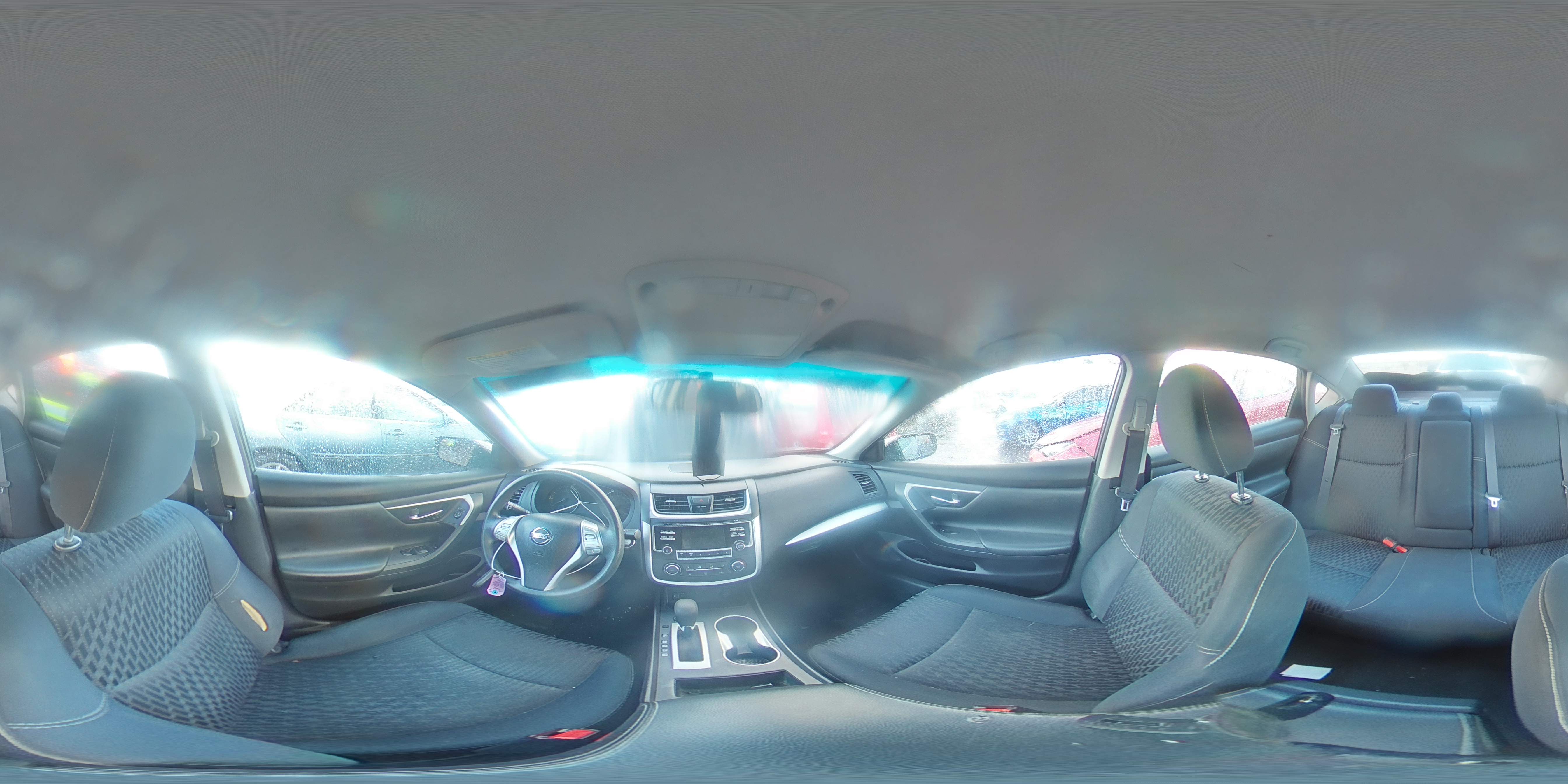 2017 Nissan Altima - Image 13
