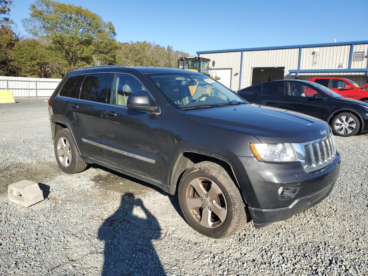 2011 Jeep Grand Cherokee Laredo VIN: 1J4RR4GGXBC542841 Lot: 80421924