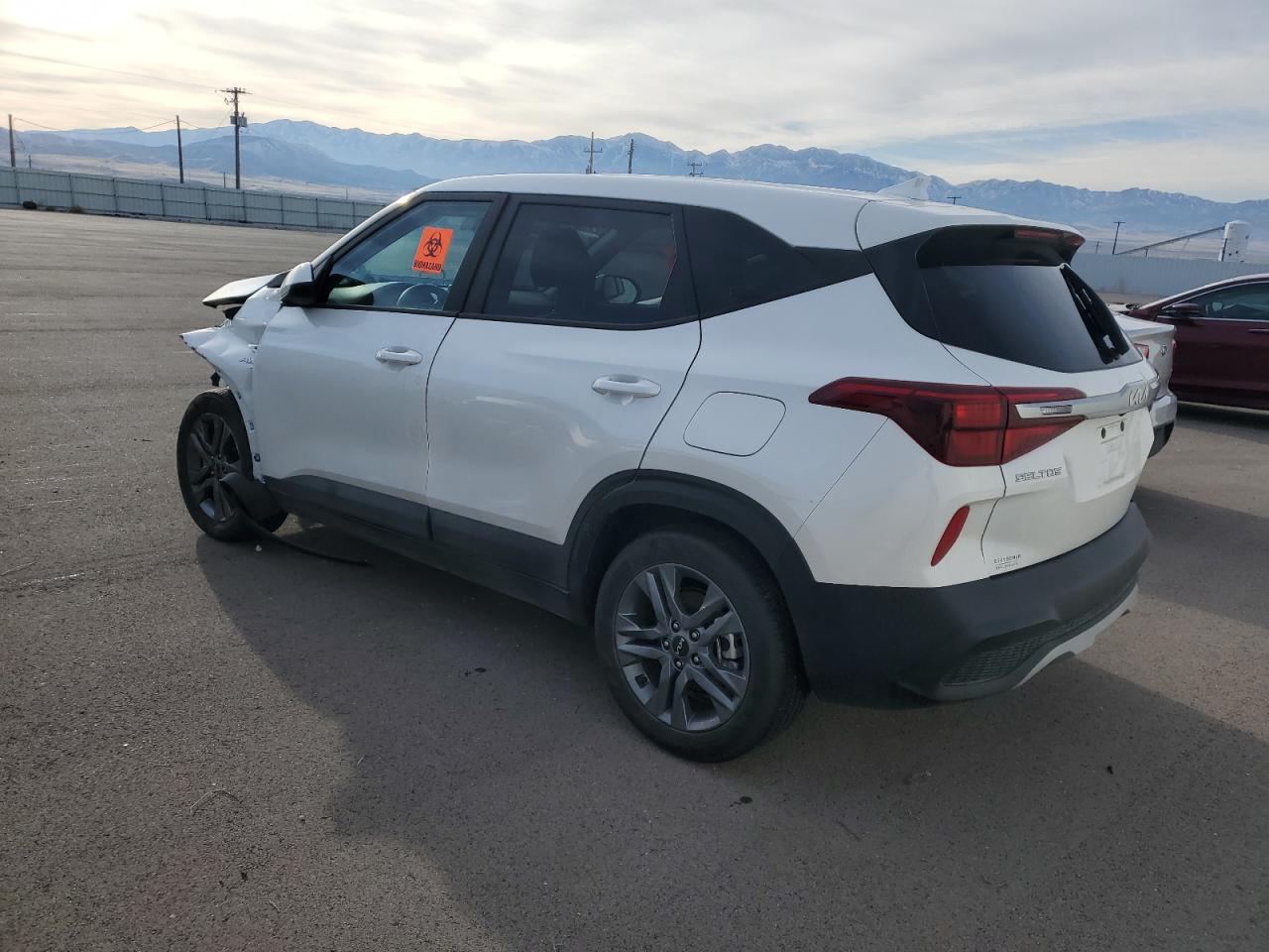 2023 Kia Seltos - Image 2