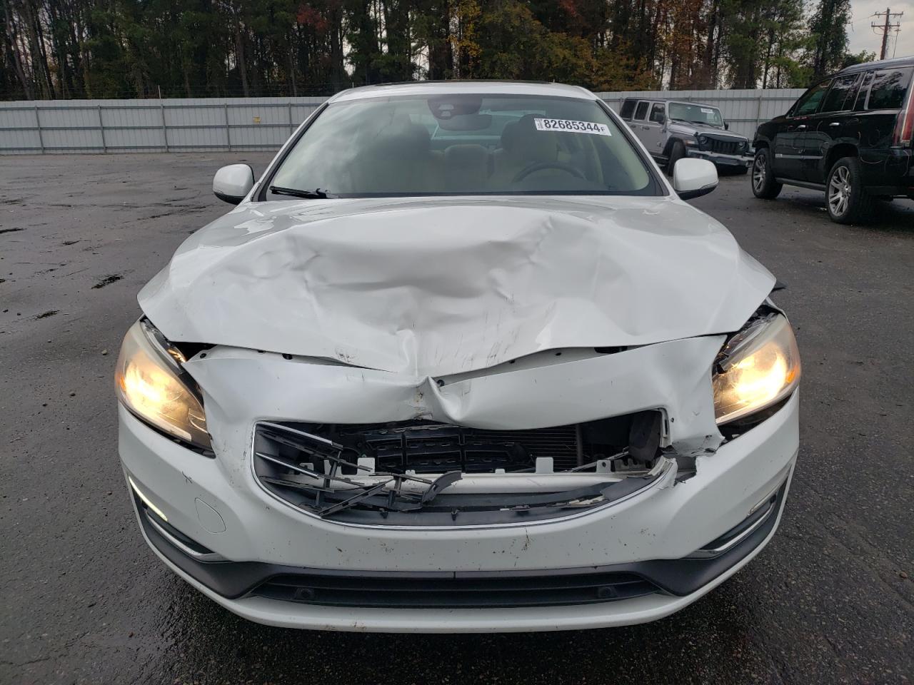 2016 Volvo S60 - Image 5