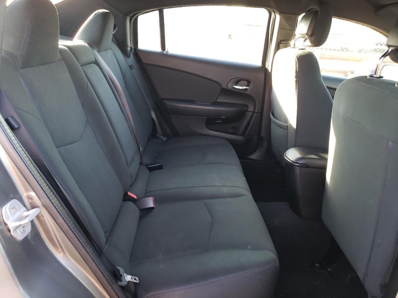 2012 Chrysler 200 - Image 10