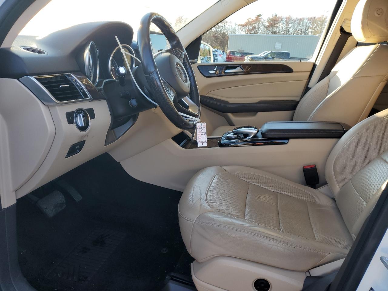 2017 Mercedes-Benz GLE - Image 7