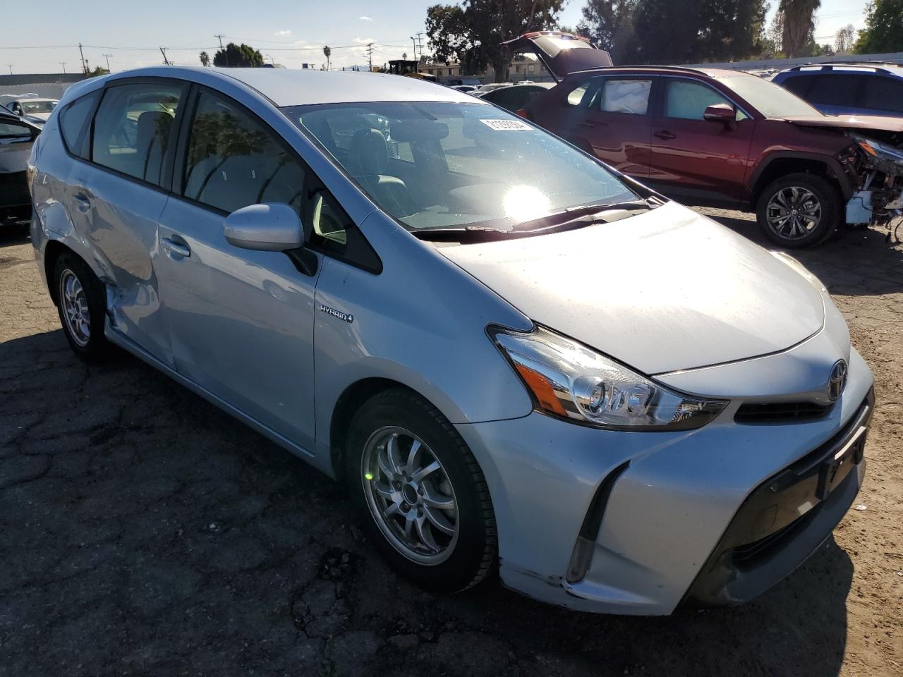 2015 Toyota Prius - Image 4