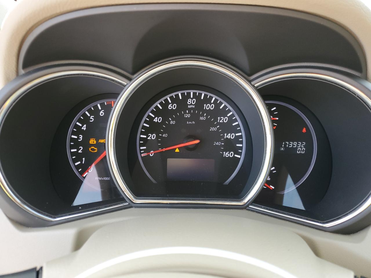 2011 Nissan Murano - Image 9