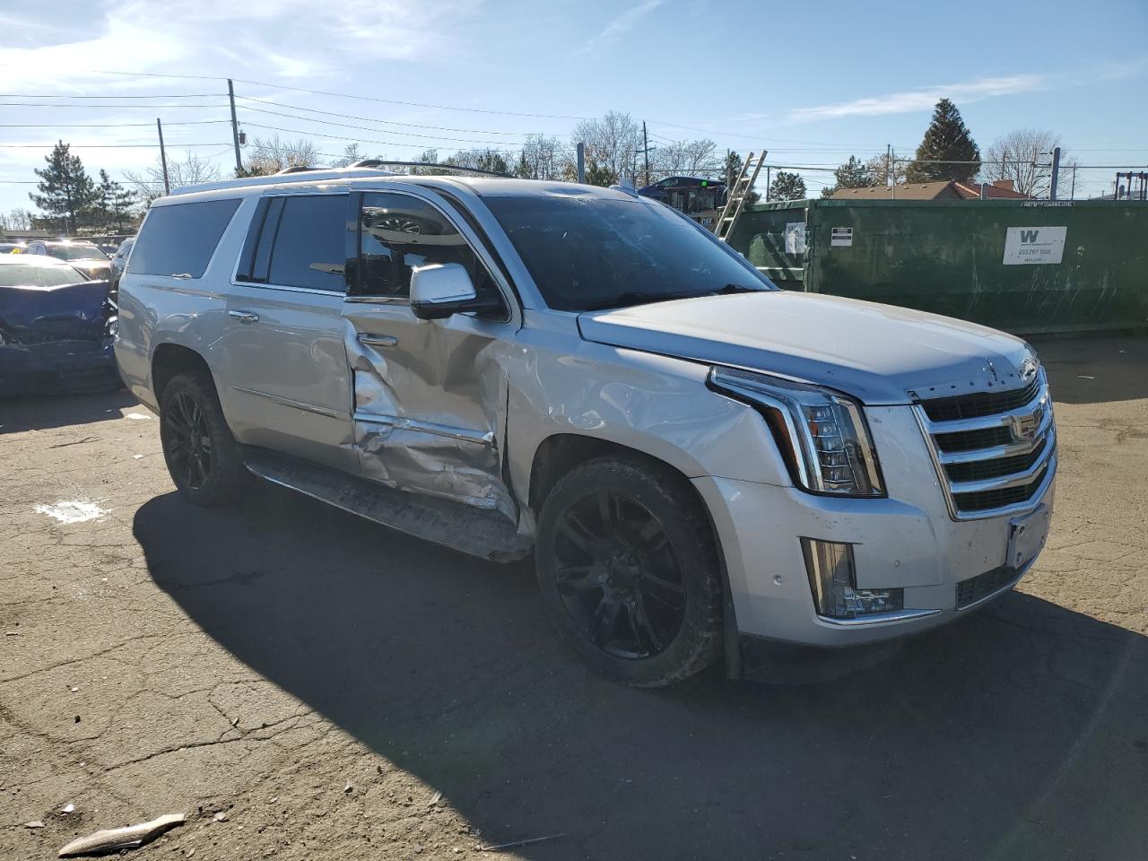 VIN 1GYS4HKJ3LR125697 2020 CADILLAC ESCALADE no.4