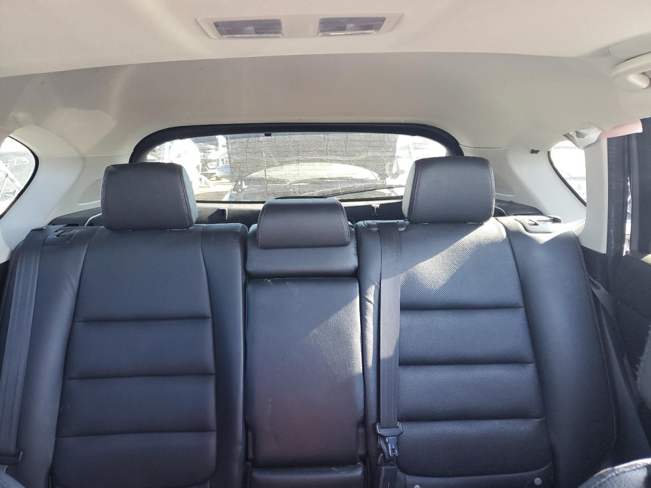 2015 Mazda CX-5 - Image 11